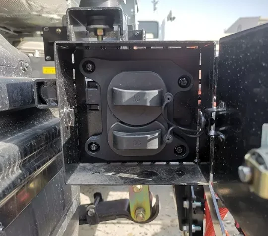 Dongfeng EV45 100% Electric Cargo Light Duty Truck Chassis CATL 81.14kWh 350km DC/AC Charging Form Ready to Ship on Sale!