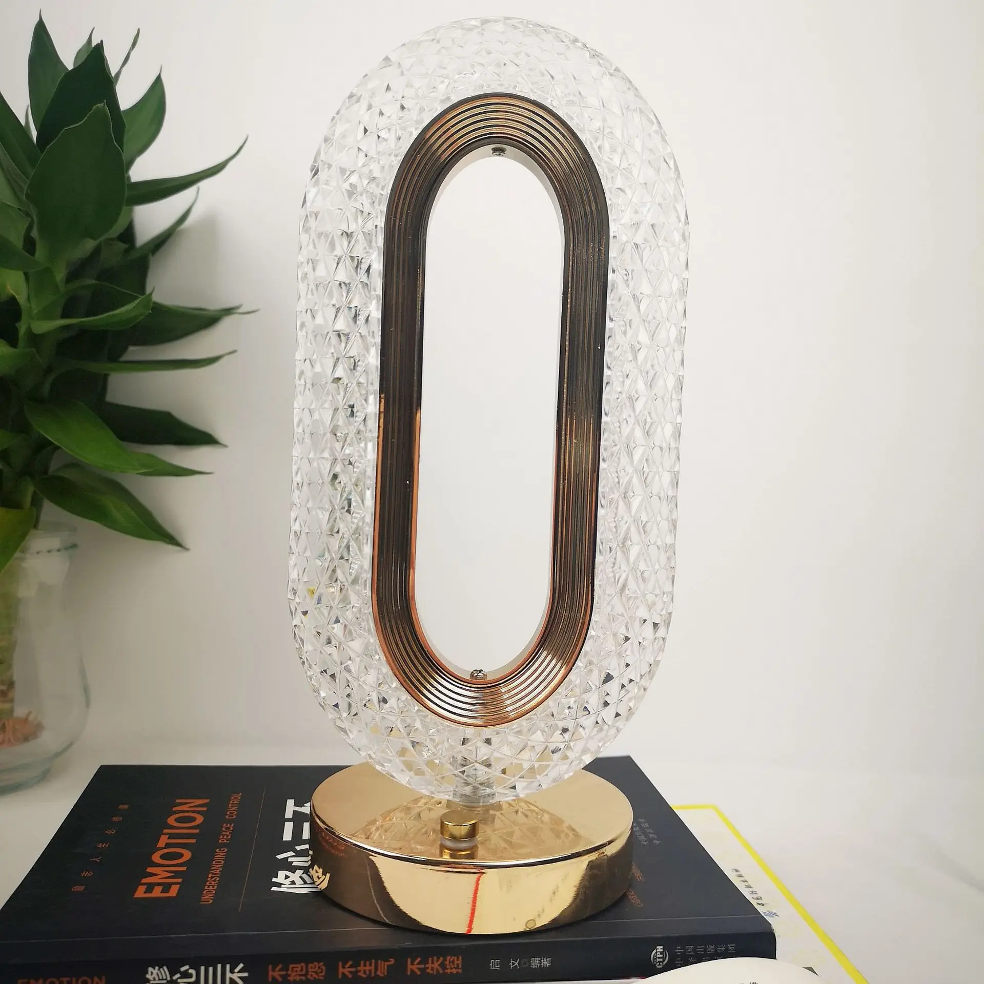 Luxury Restaurant Home Decoration Crystal Table Lamp 3 Color Temperature Touch Lamp Transparent lighting round shape led light l