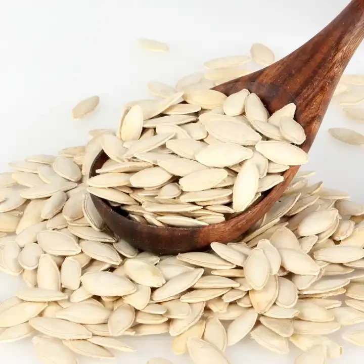 China Wholesale  jumbo light  yellow shine skin pumpkin seeds best nuts healthy foood