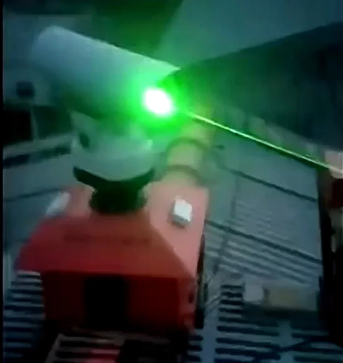 4-in-1 Long Range Laser Acoustic Hailing Bird Repeller for Agriculture, Aquaculture and Power Plants