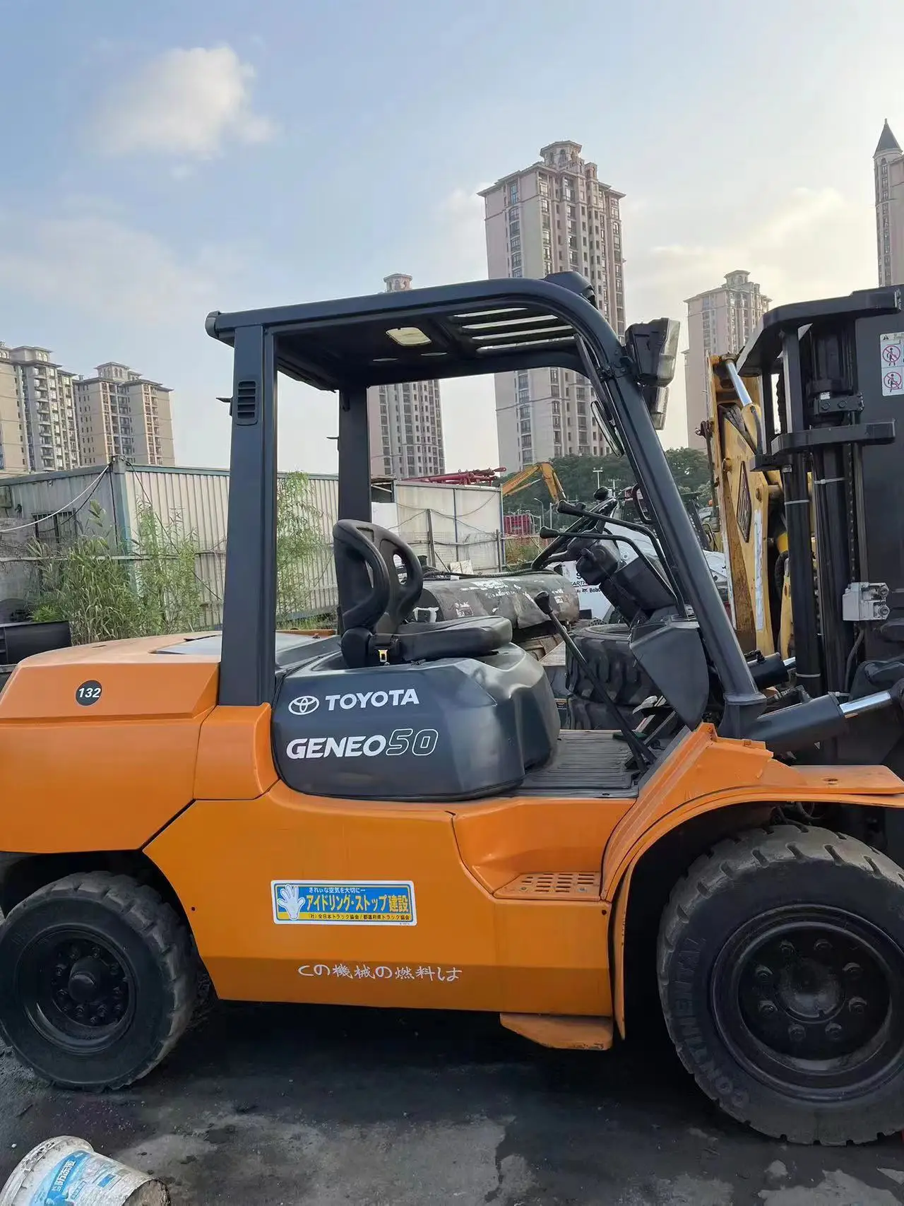 Used or new Toyota 50 Forklifts 5 Ton Diesel forklift with Clamp Side Shift Moving Left and Right Diesel Toyota 50 Forklift