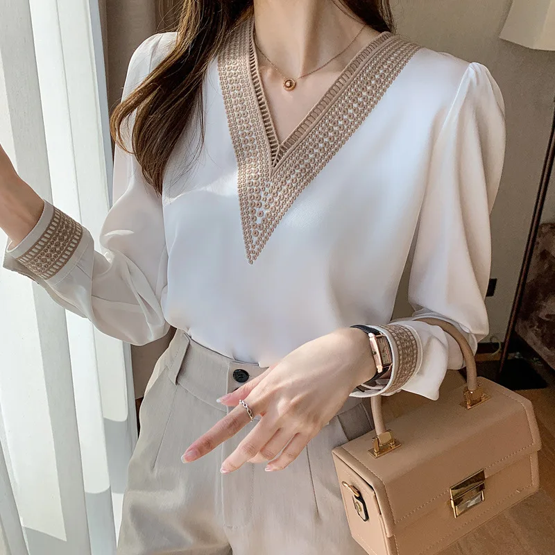 Spring/summer and autumn new fashionable and versatile V-neck satin chiffon shirt