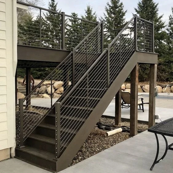 Industrial Outdoor Staircase Metal Stairs Non-Slip Carbon Steel Staircase