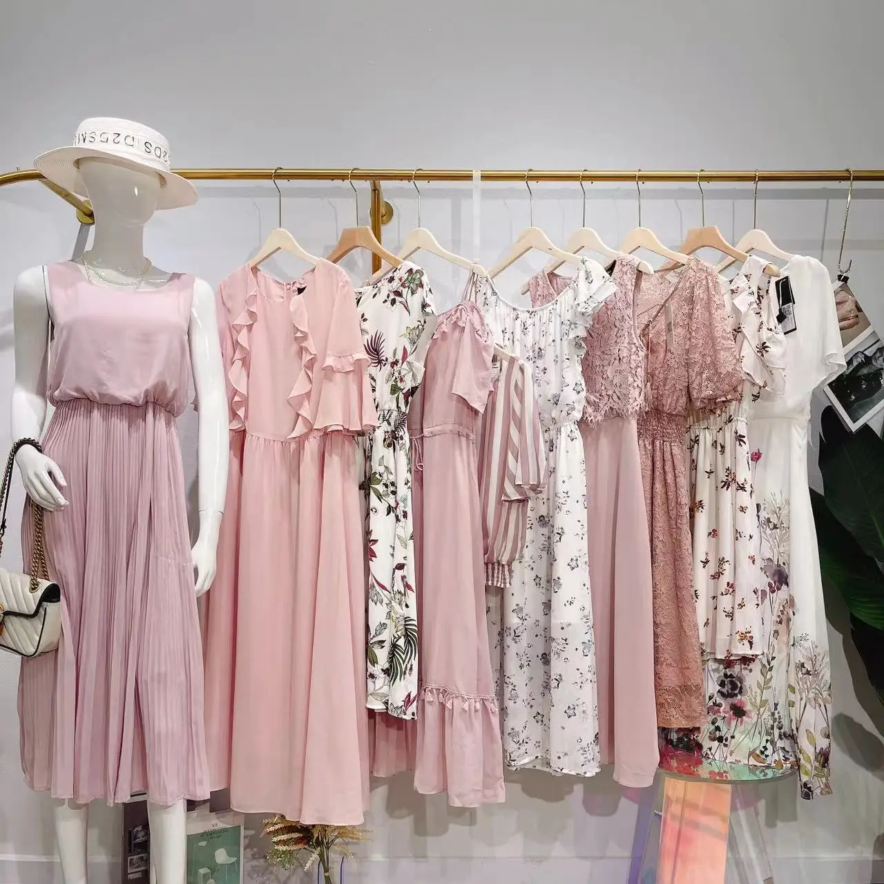 Новинка лета 2022, повседневное Стильное женское платье с коротким рукавом, в наличии