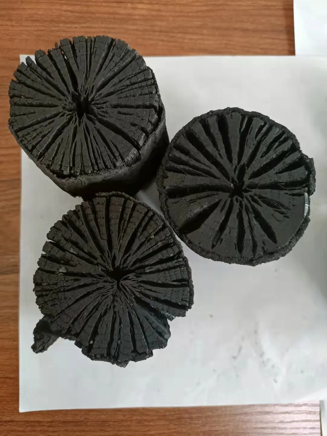 Artificial Carbon Barbecue Heating Smoke-Free Tea Cooking Flammable Oak Large Korean Barbecue Chrysanthemum Charcoal