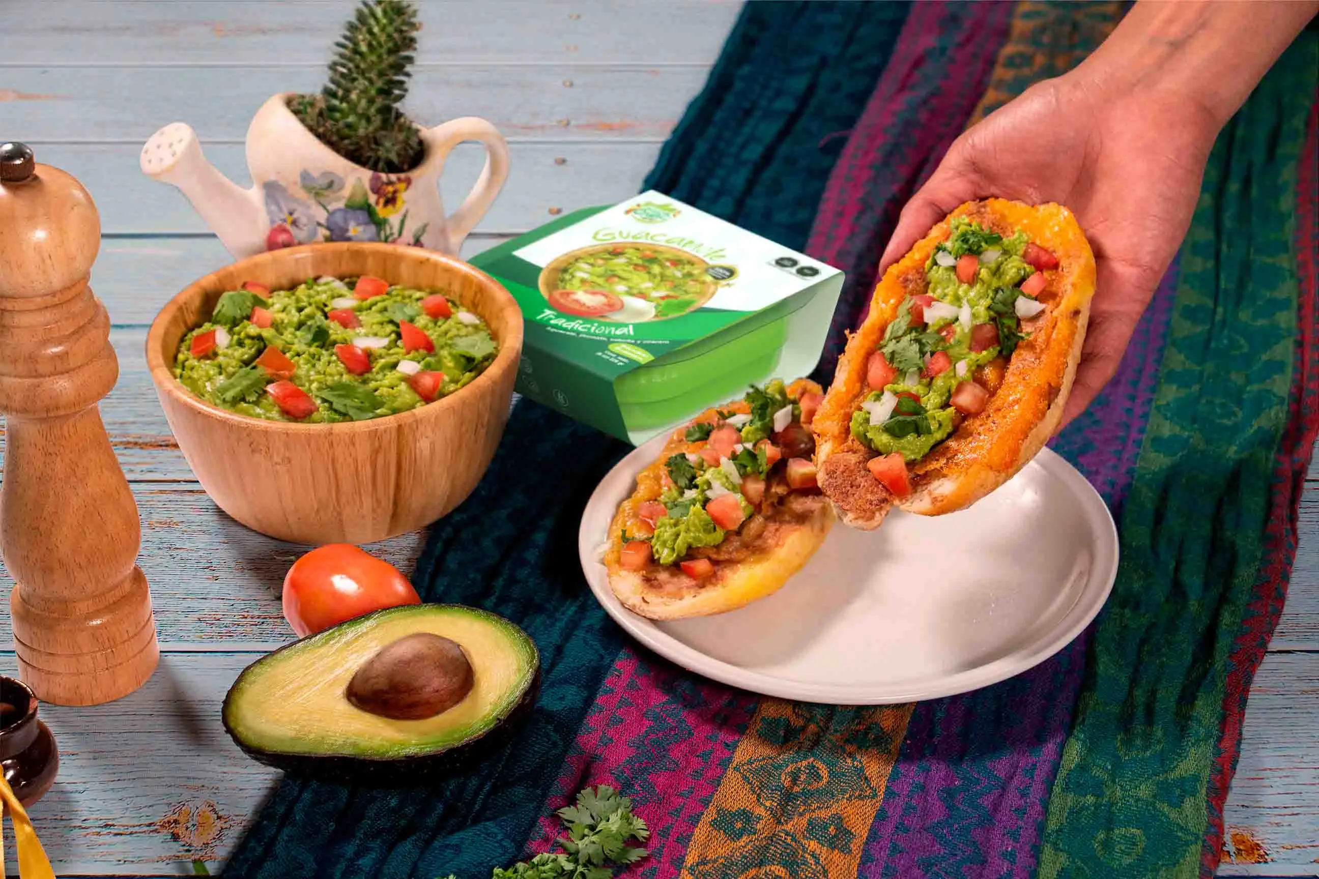 Mexico Thick Fresh Frozen Guacamole Guacamole Sauce Avocado Suppliers with A Hint of Chipotle Chilly