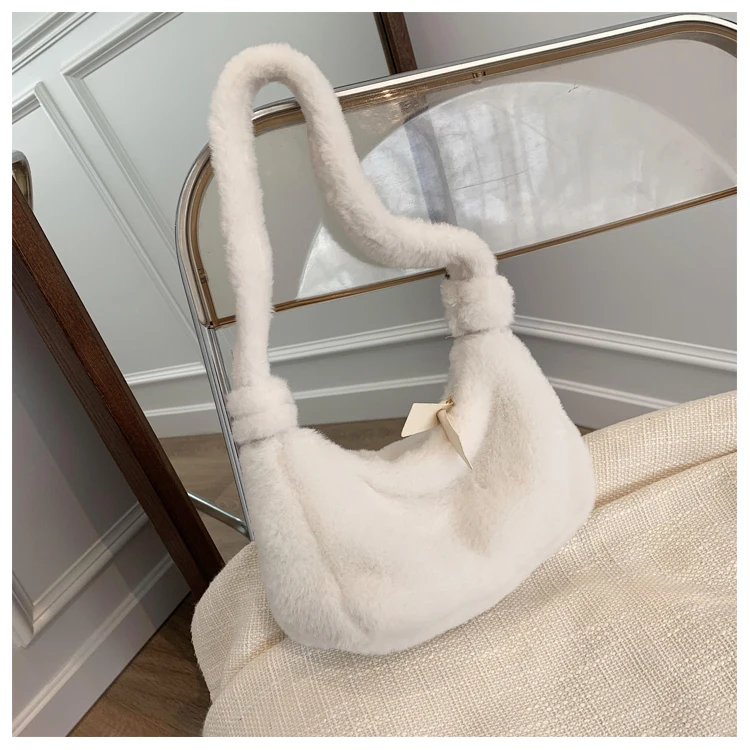 
Cheapest Solid Color White Channel Fur Bags Women Handbags One Shoulder Armpit Bag 