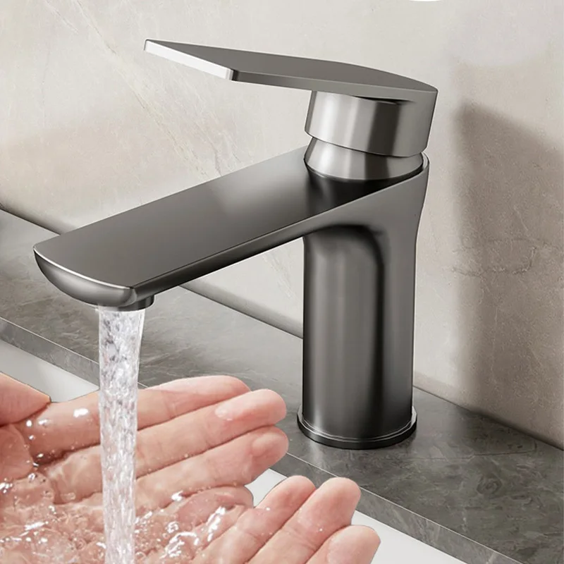 Modern Factory Custom Stainless Steel Bathroom Wash Basin Faucet Single Handle Hot Cold Deck Mounted Bathroom Sink Mixer Faucet