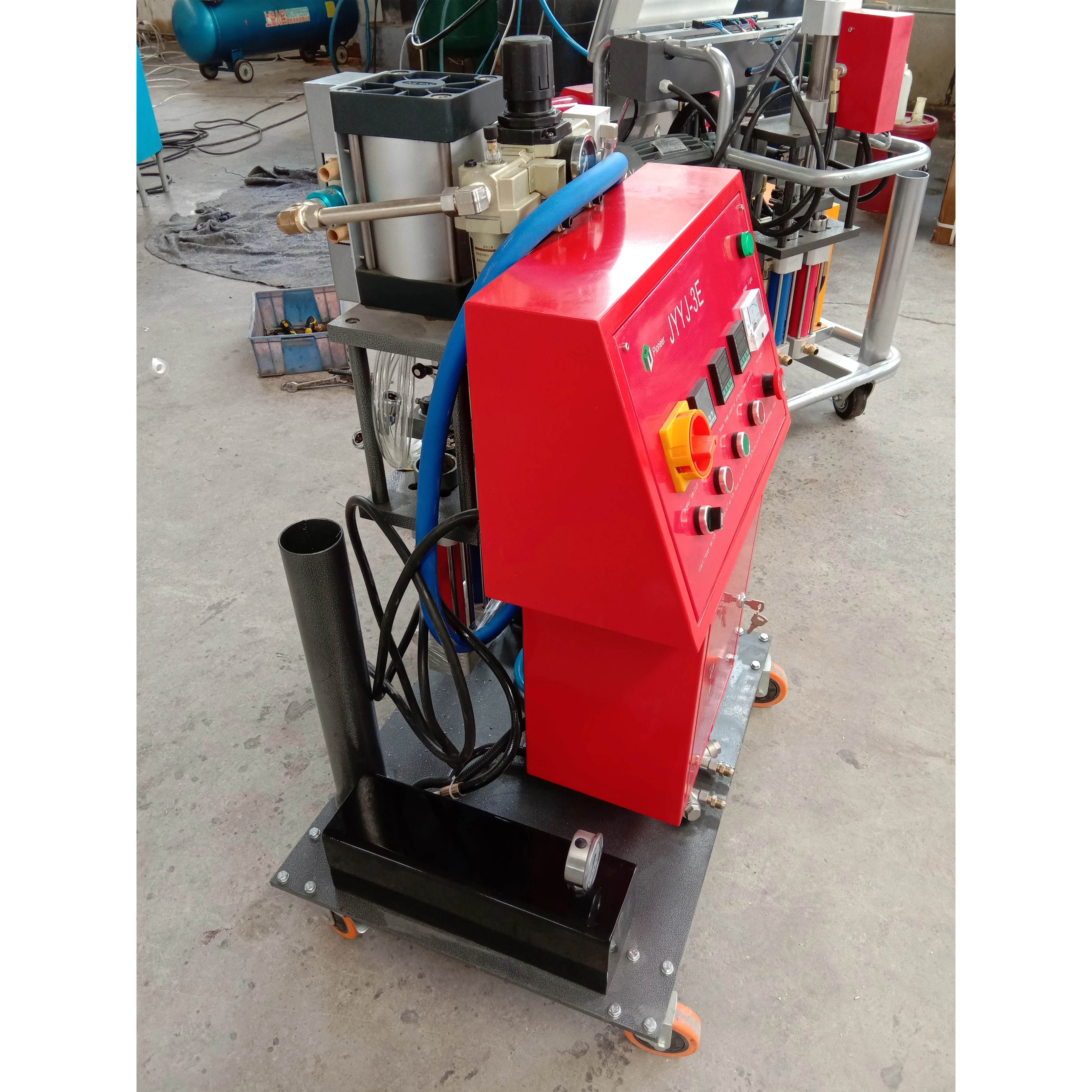 High Pressure Pu Polyurethane Spray Foam Insulation Machine For Building Insulation