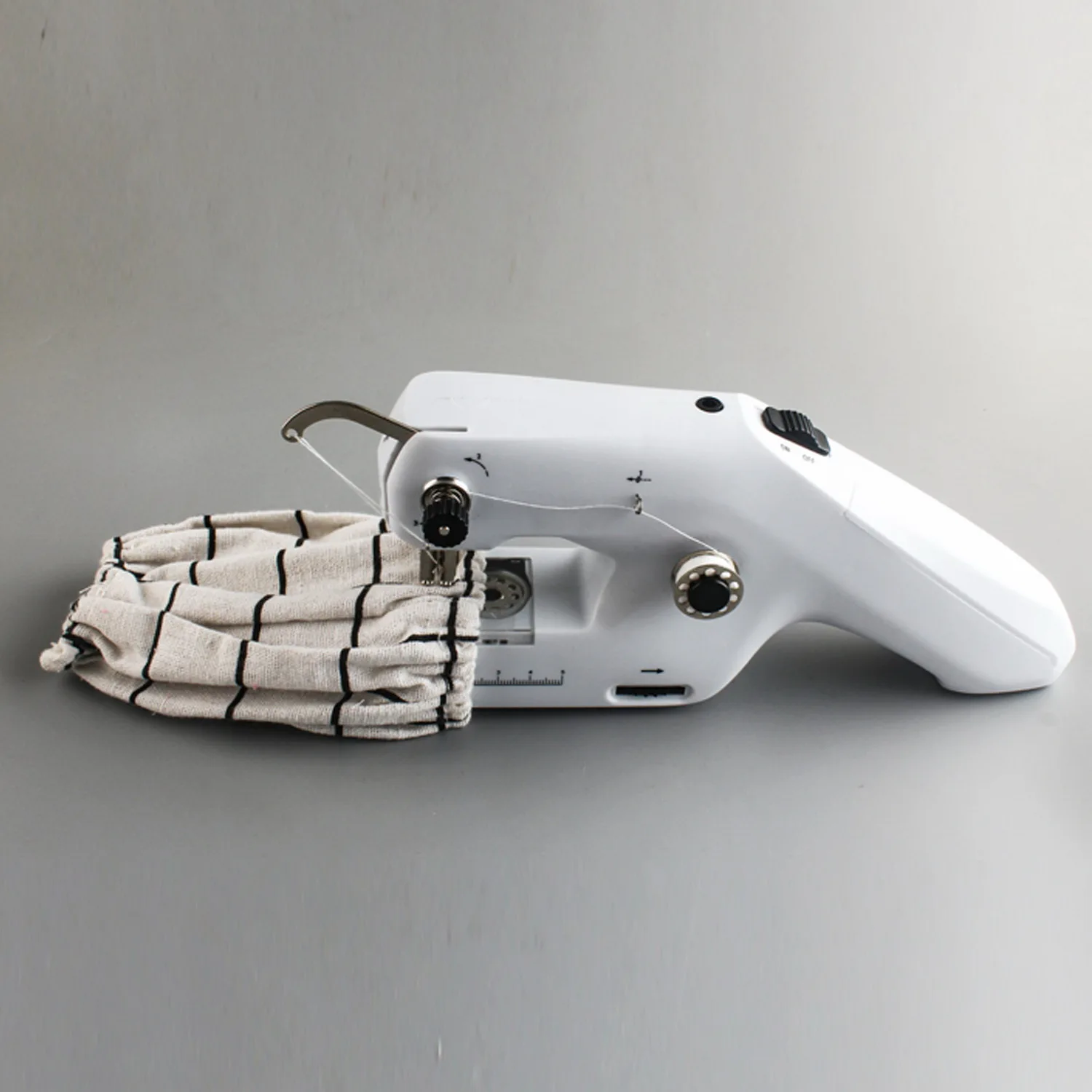 VOF 2022 ZDML-6 electric portable sewing machine tailoring mini handheld machinery sewing machine