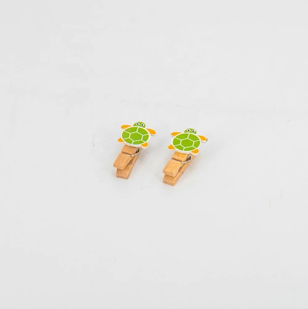10PC Hot Sales Cute animals Wooden Clothes Photo Paper Peg Cute DIY Decorative Wooden Custom Clips