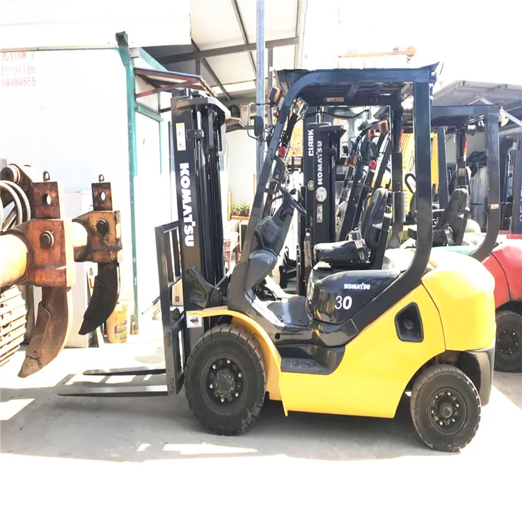  Вилочный погрузчик komatsu 3 тонны б/у вилочный