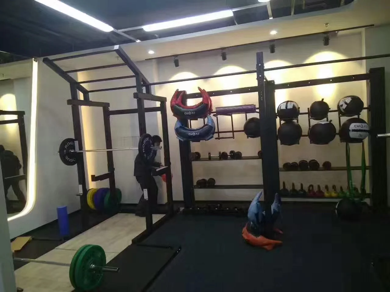 ONT-R32 gym popular fitness equipment cross wall standing rack