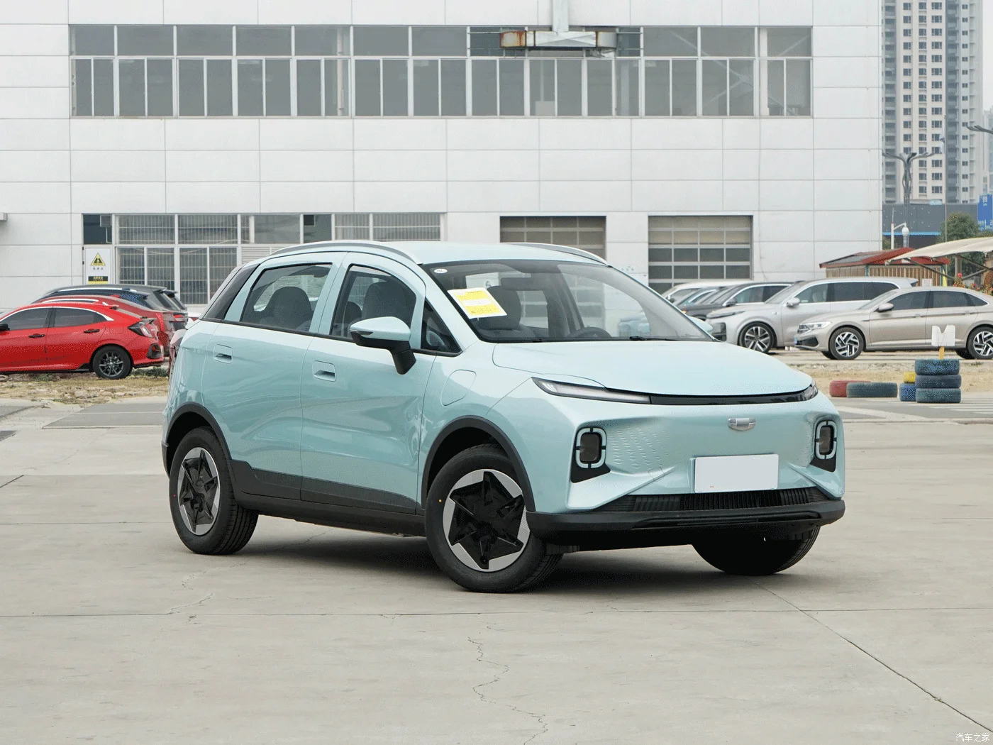 2024 Geely новая геометрия энергии E Firefly может перевозить 300-400 5-местный автомобиль