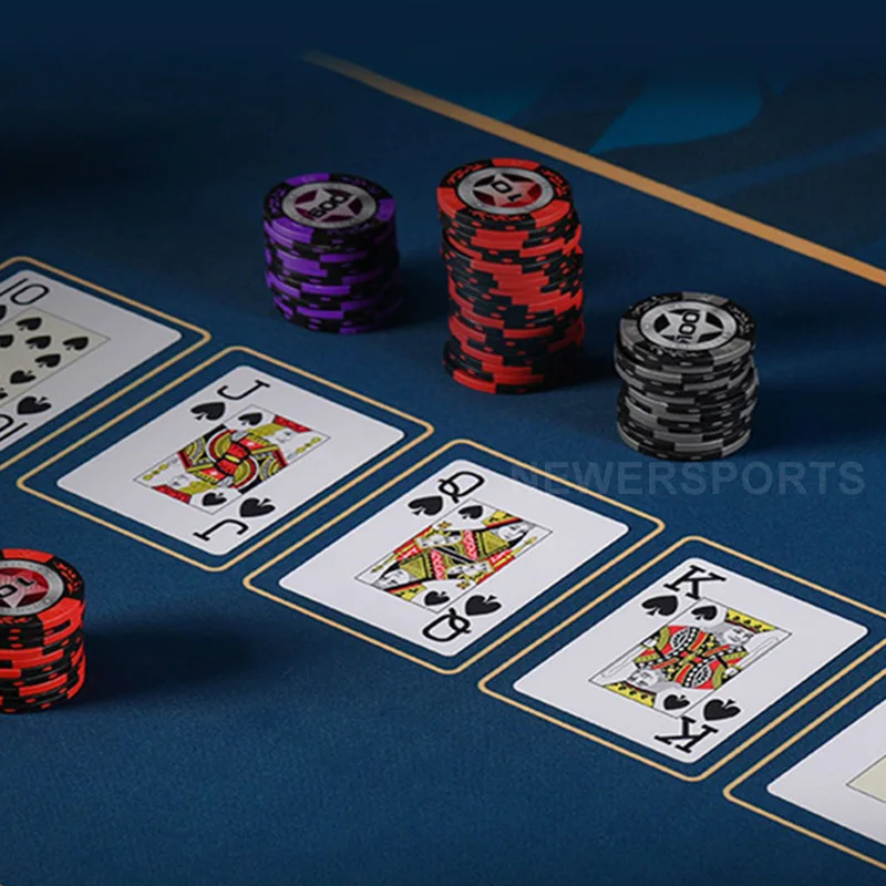 China factory manufacturer Custom LOGO Texas Poker Table Mat durable portable Neoprene Poker Mat For Home Use