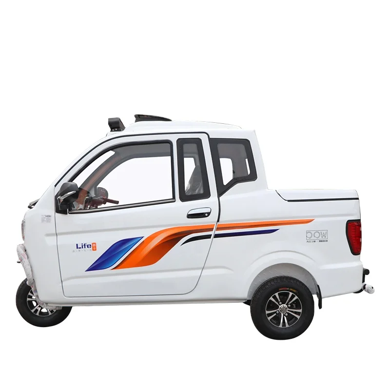 Hot selling good quality 4 seats three wheels motor tricycle