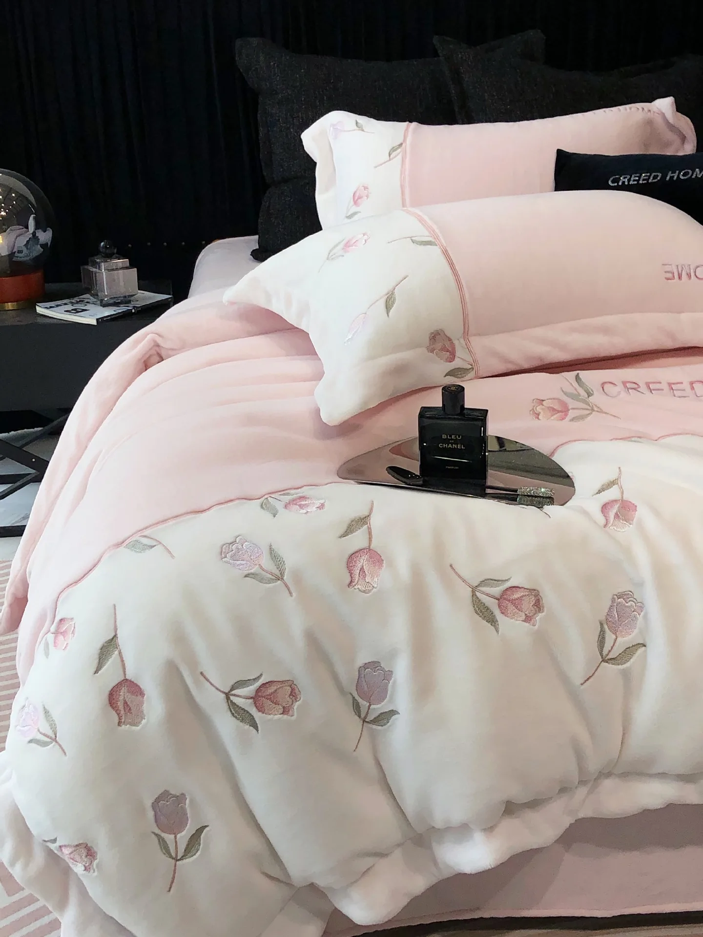 Class a Girls Winter Milk Fleece Bed Four-piece Double-sided Plus Fleece Thickened Warm Coral Fleece High-end Bed Cover
