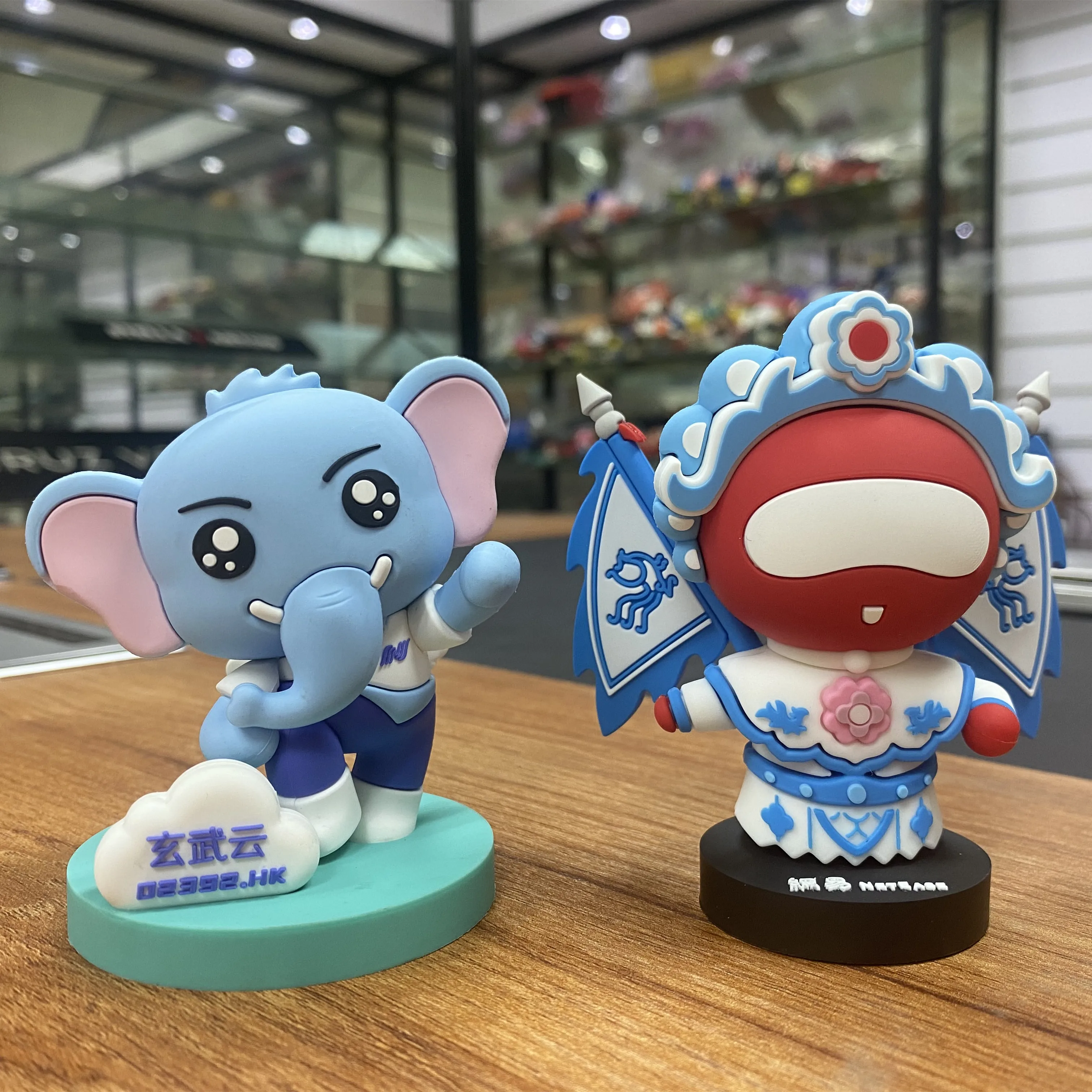 Фигурка персонажа из мультфильма 3D с логотипом миниатюрная фигурка мягкого ПВХ поделки и подарки модель
