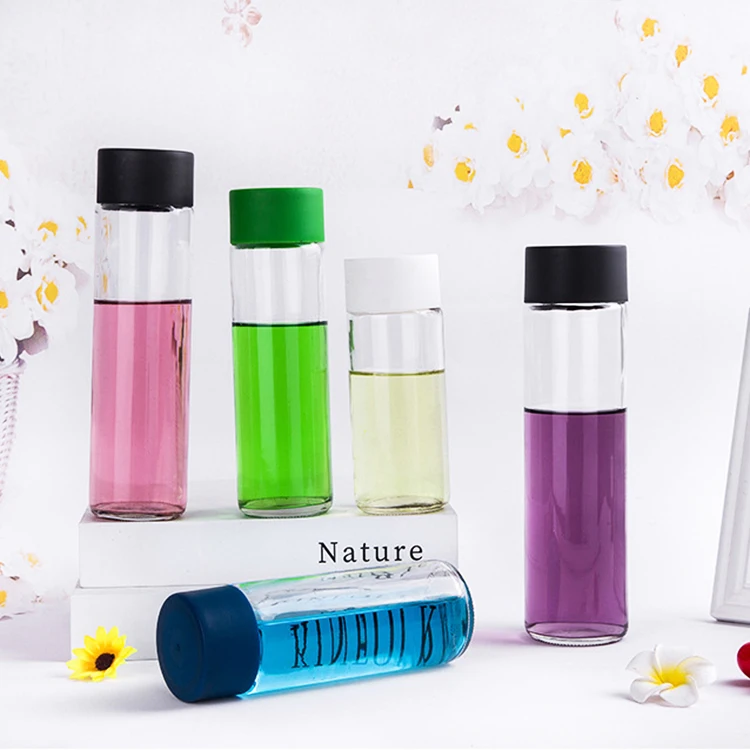 250ml 300ml 350ml 400ml 500ml 750ml transparent screw lid  high borosilicate voss water glass bottle for juice milk