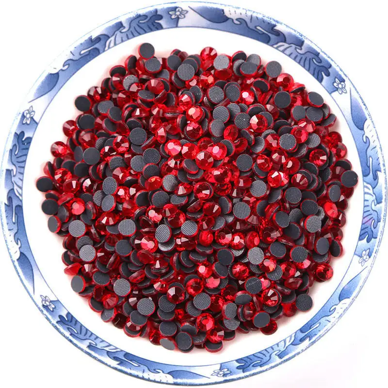 Honor Of High Quality Red Glass Flat Back Non Hot Fix Rhinestones Round Bulk Crystal