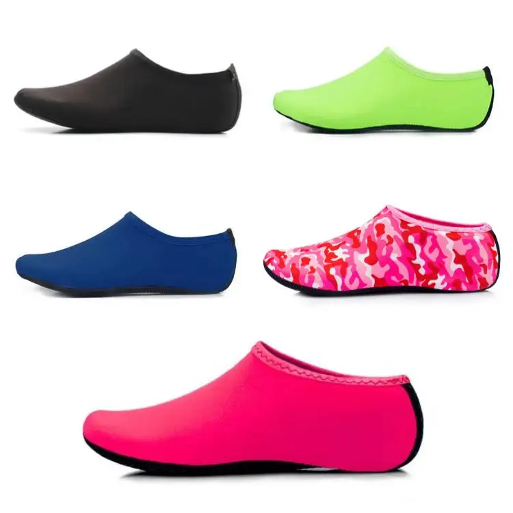 Neoprene house beach yoga waterproof socks