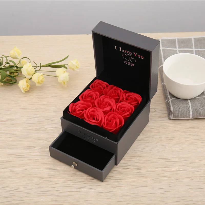 Long-lived eternal rose flower in gift