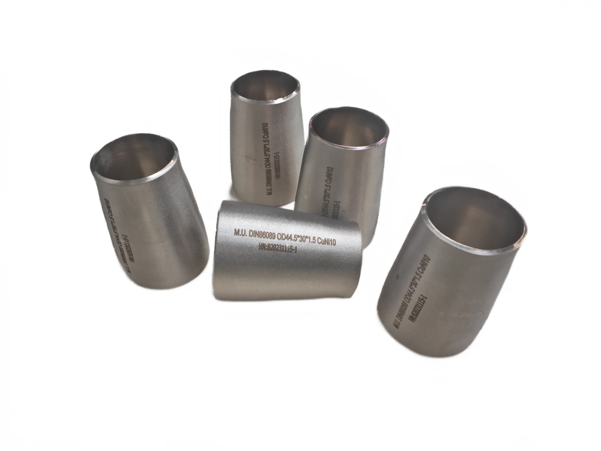 Sfenry ASME B16.9 Seamless Alloy Steel CuNi-9010 Cu Ni 90/10 C70600 Pipe Fittings Elbow Tee Reducer