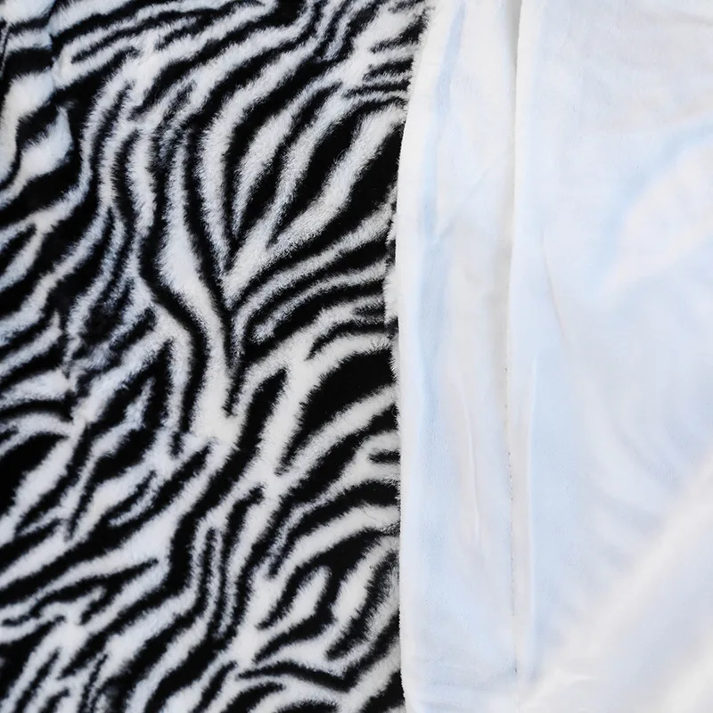 Popular Light Luxury Faux Fur Leather Rex Rabbit Velvet Winter Sofa bed Throws & Blankets Thickened double layer blanket