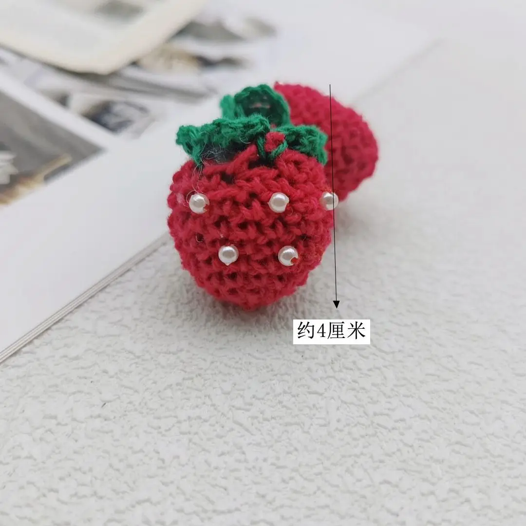 Handmade Knitted crochet strawberry keychain For Women Girl Crocheted fruit strawberry Pendant Car Key Rings Handbag Charm Gift