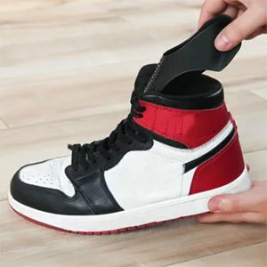 Custom logo Sneakers Crease Protector Shoes Guard Against TPE Shoe Tree Shoe Crease Sneakers Shield