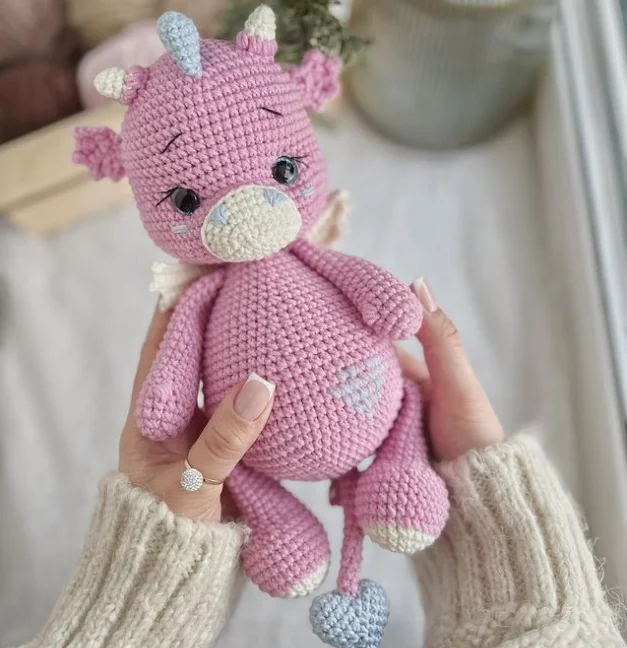 New Hot Selling Crochet Dinosaur Stuffed Toys Handmade Bunny with Big Ears Custom Amigurumi Rattle and Shoes Baby Gifts