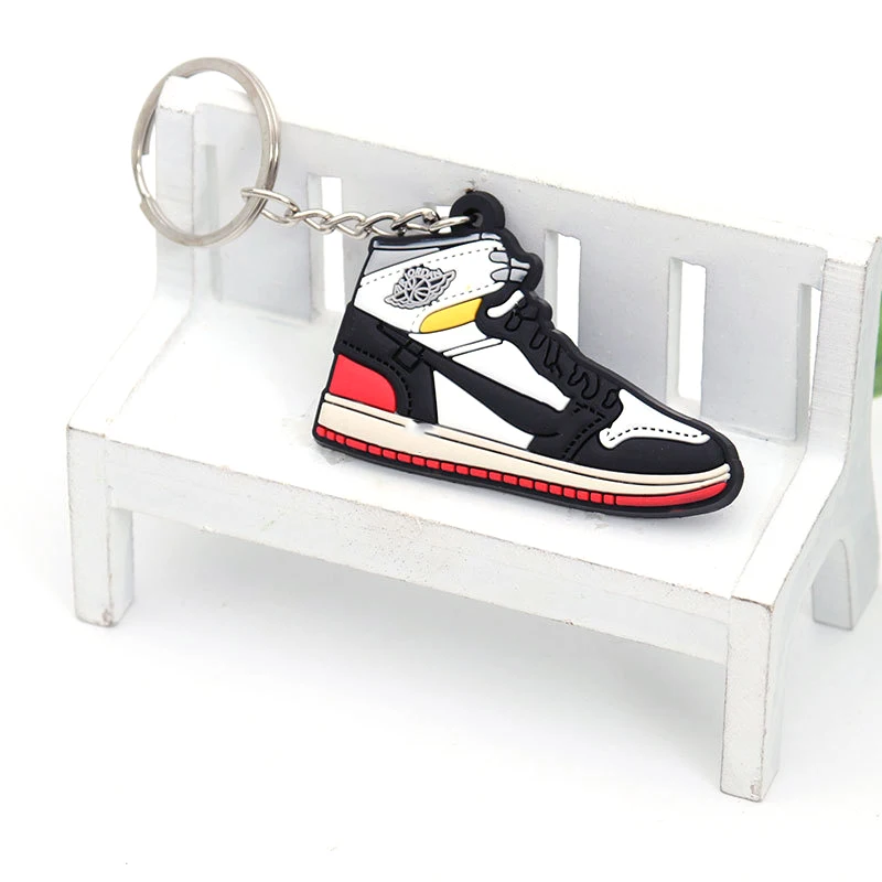 Manufacturer wholesale full custom 3d pvc rubber promotional keychains 2d sneaker heads shoe keychain carabiners