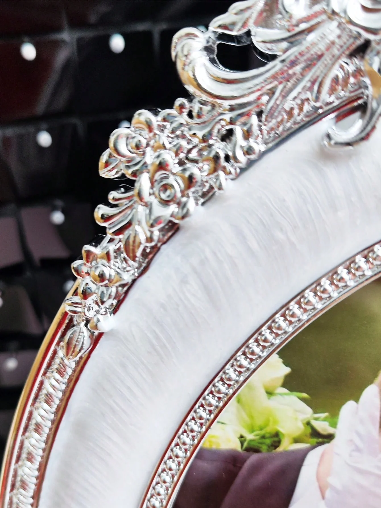 Plastic frame 5*7 6*8 8*10 oval silver plastic picture frame with grand European style display wholesale