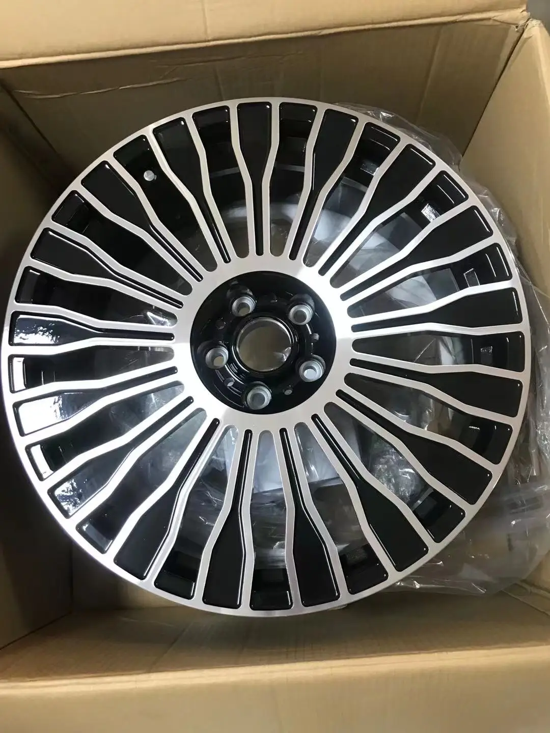 18 19 20 Inch 5X120 5X130 Custom Forged Multi Spoke For Bmw E46 E60 Mercedes Benz Bmw Maybach Staggered Wheels