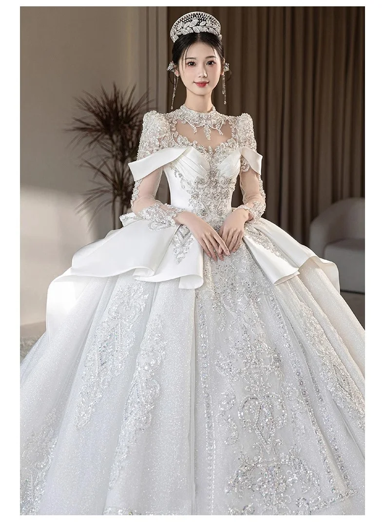 High-end wedding dress 2024 new bride main yarn high-grade French satin heavy wedding dress long sleeve