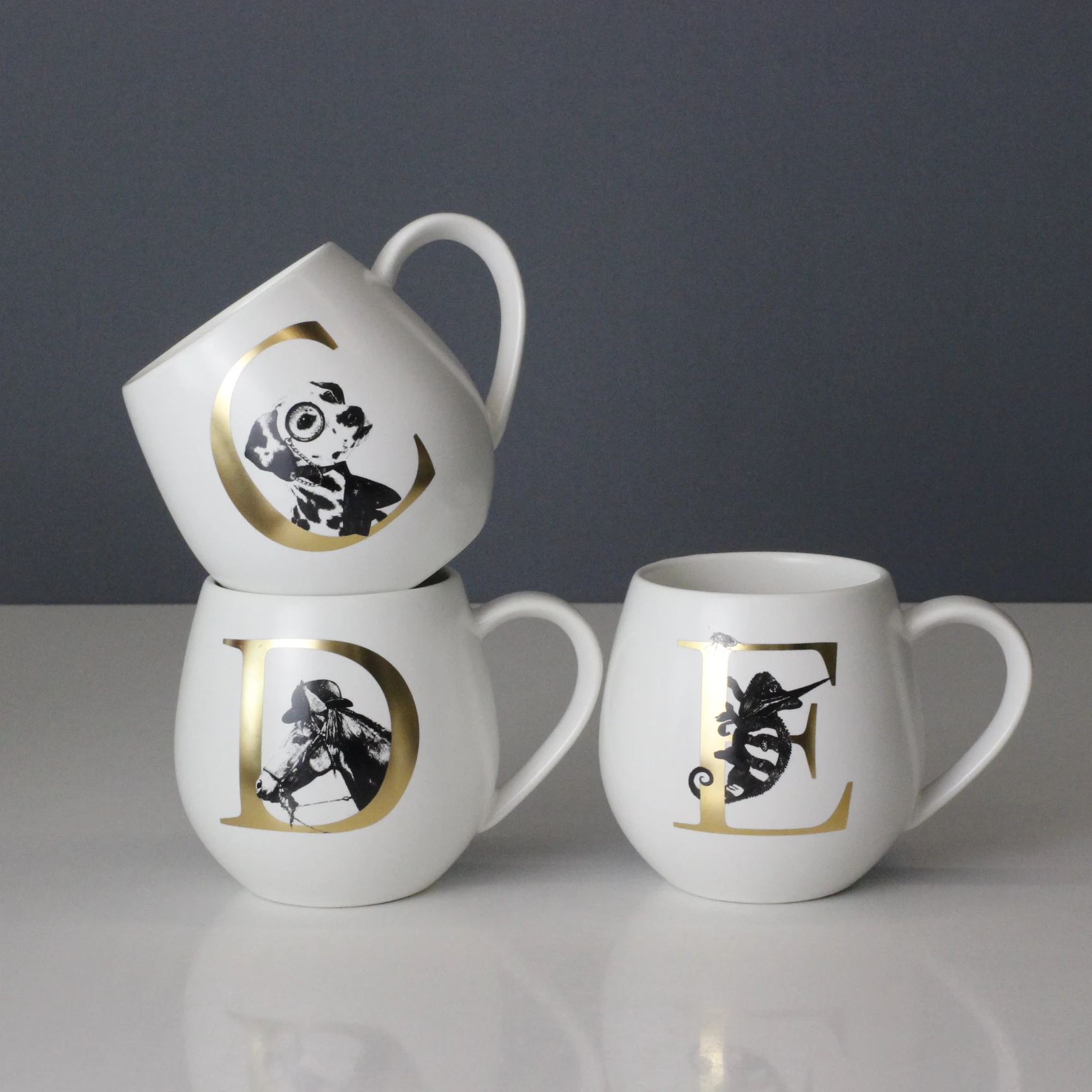 White Egg Shape Mug Ceramic Coffee Round Mug  Porcelain Cup for Custom Design Mug