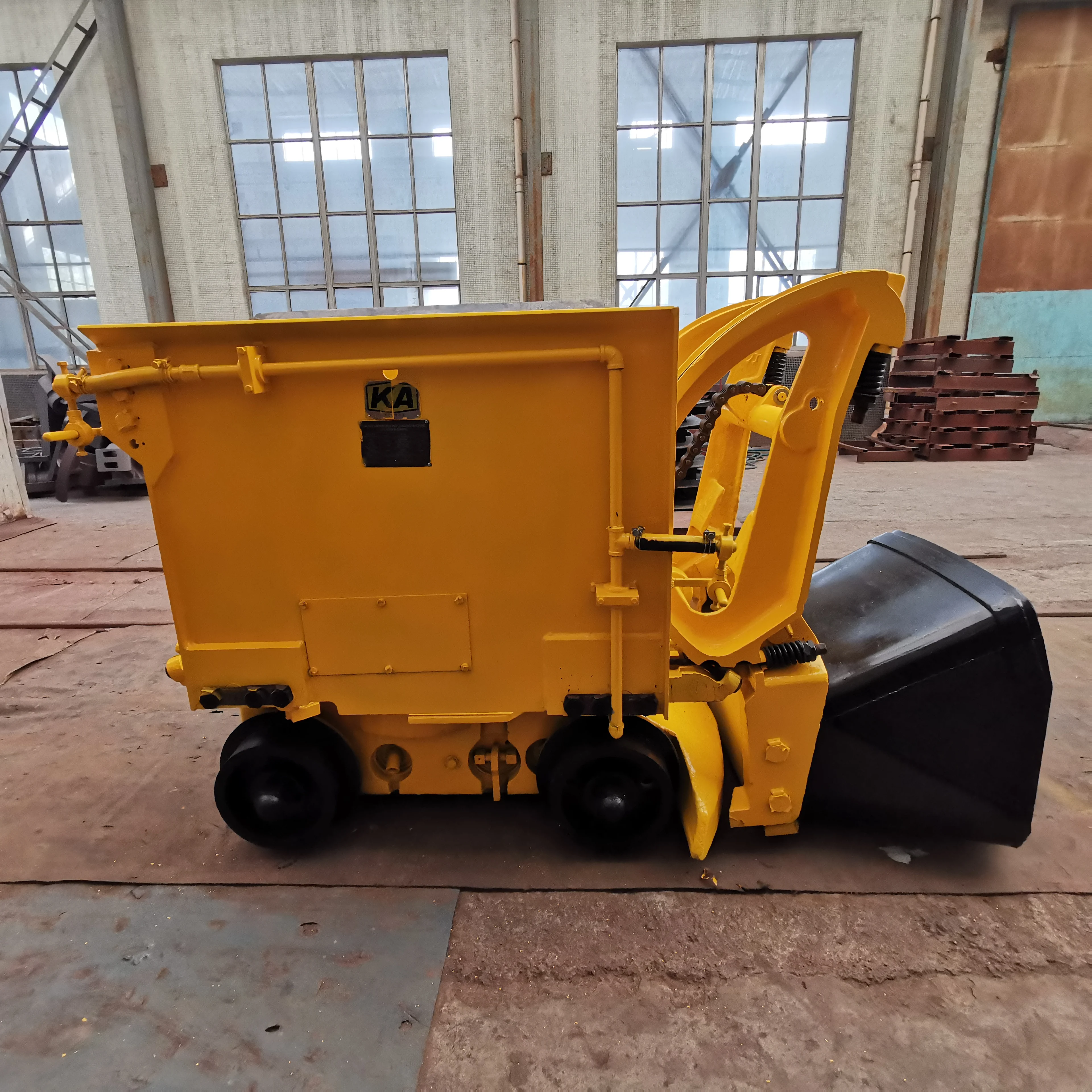 underground mining use wheeled stone loaders