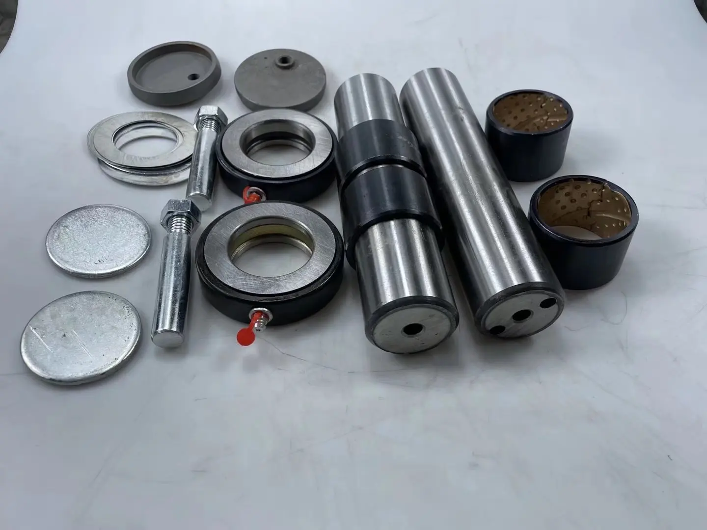 King pin kit for sinotruk howo  09 models steering systems parts  size 45*200MM