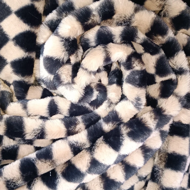 Super Soft Blanket Short Pile Plush Custom Rabbit Print Plaid Polyester Checkered Faux Fur Fabric