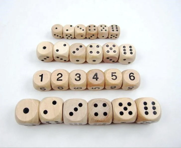 Different size Natural Wooden Dice Dicewood board game round corner wood Dice
