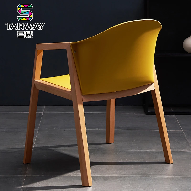 Modern Plastic Pp Seat Dinning Chair Solid Wooden Armchair Lounge Frame Chair For Living Room Golden Award Restaurant Chair