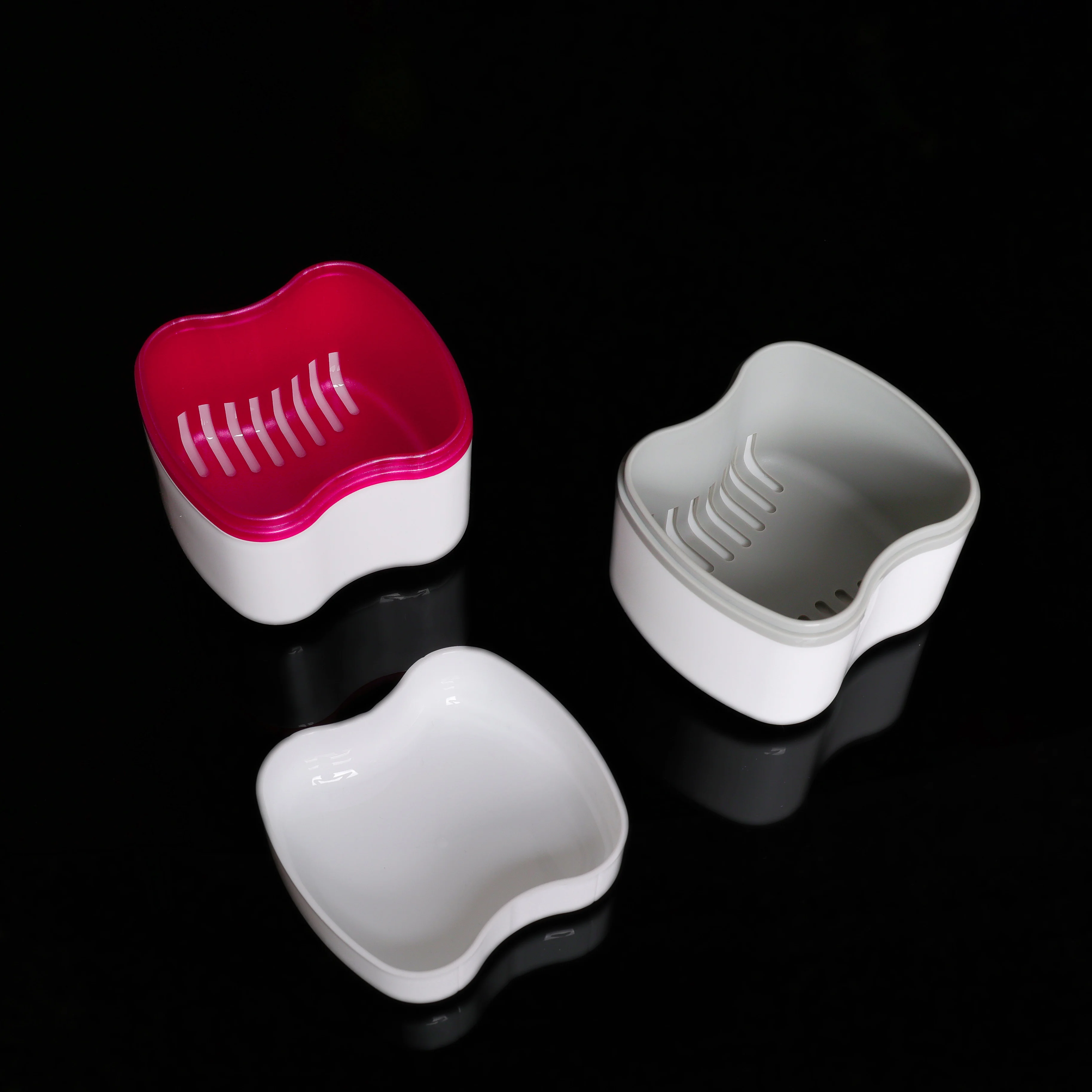 Decare Custom logo aligner box / denture box / retainer box in dental hospital