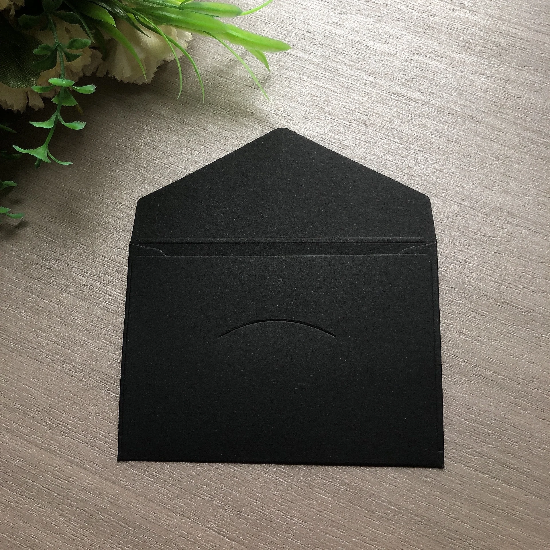 Custom Hot Stamping Black Foil Black Cardboard Paper Envelope for Jewelry Card /gift Voucher