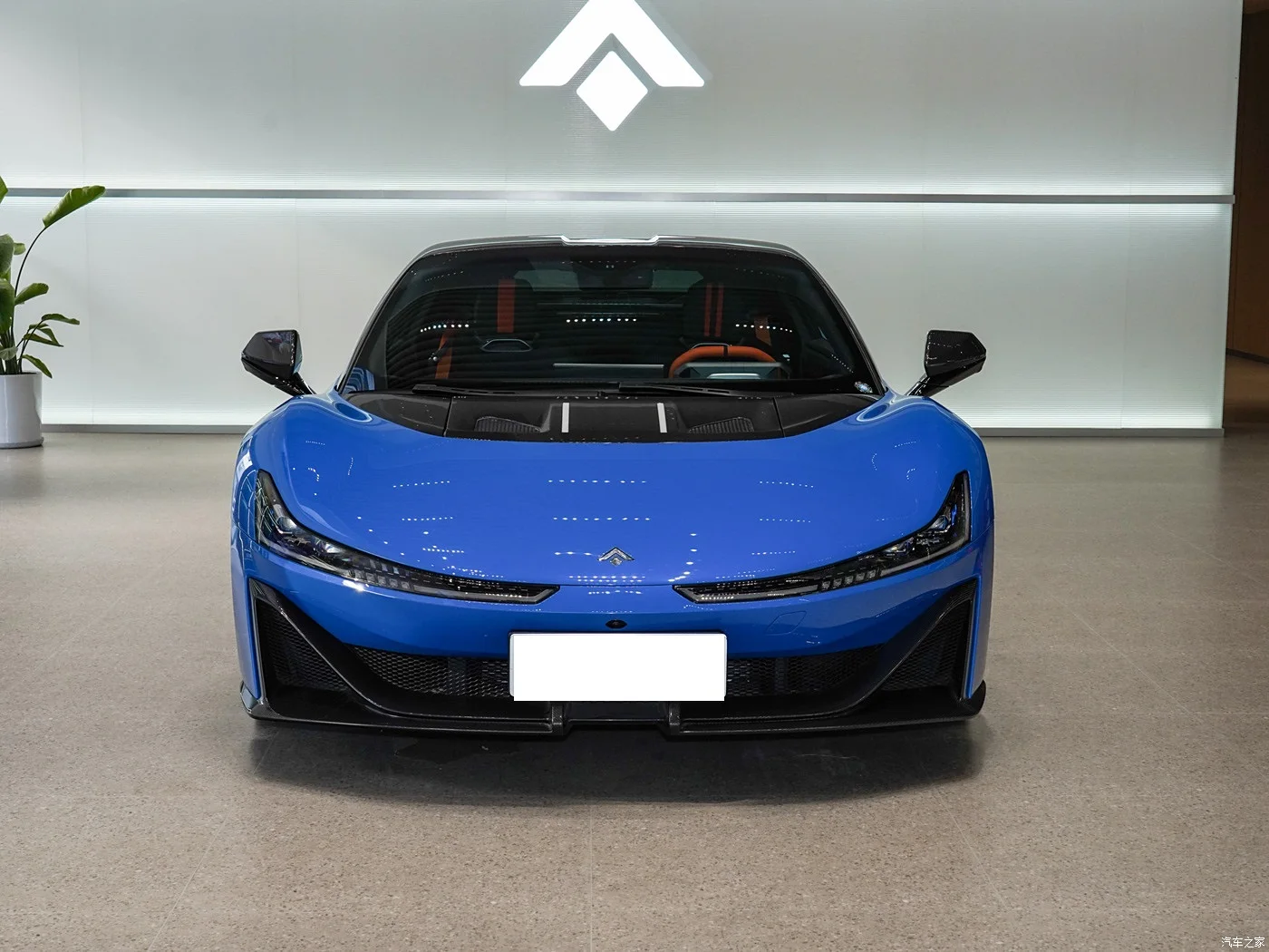 Hot Selling Aion Ev Cars  Hyper Ssr 2024 2 Door Electric Sports Car For Adults Drive High Speed Luxury Cheap Aion Car In China