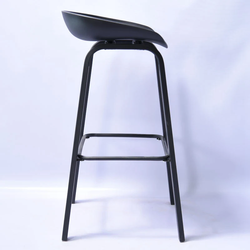 China Factory Designer Cheap Price Wholesale Restaurant Bar Chair Stackalbe Black PP Plastic