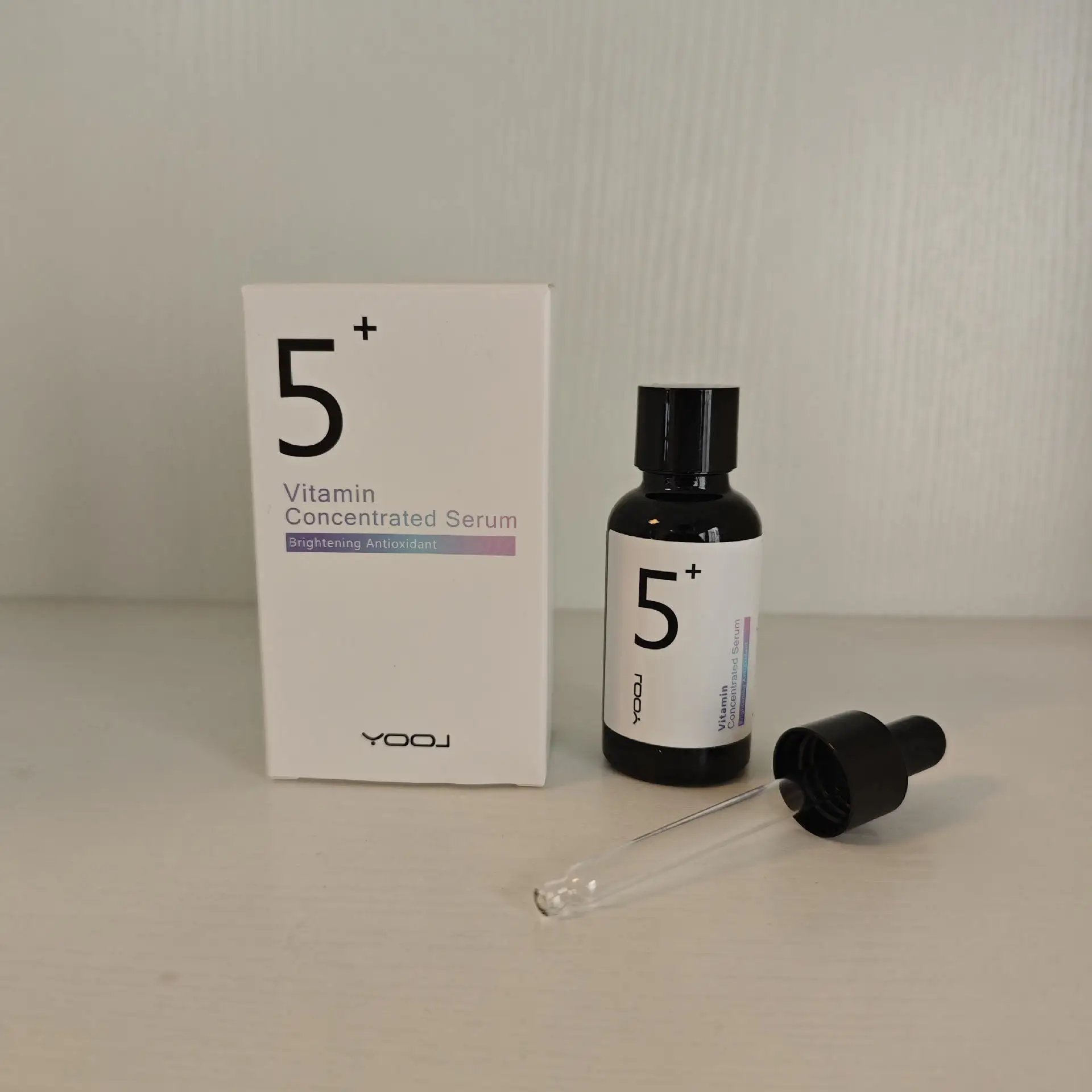 30ML Korean Essence Ampoule Traceless Small Black Bottle Noisturizing And Lightening Spots Serum