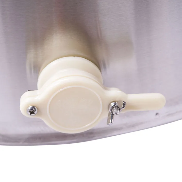 New style 4 frame manual honey extractor