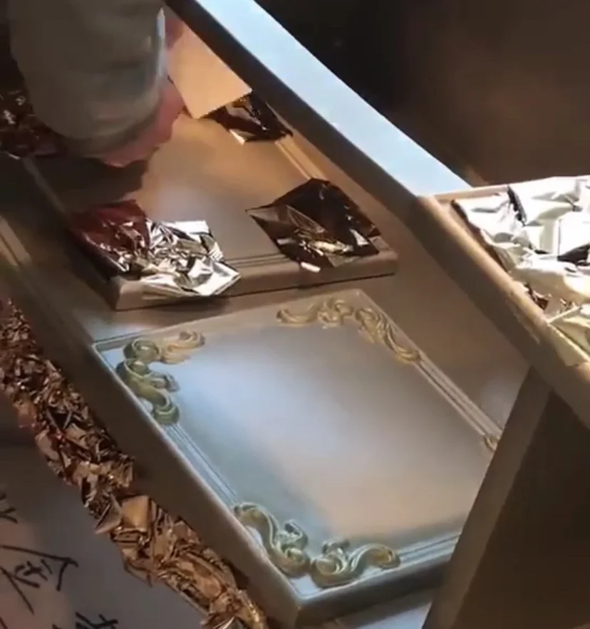 14 x 14 cm 100 Sheets High Brilliant Imitation Gold Leaf Sheet for Arts Gilding Crafting Decoration Alloy Gold Foil Leaf Sheet