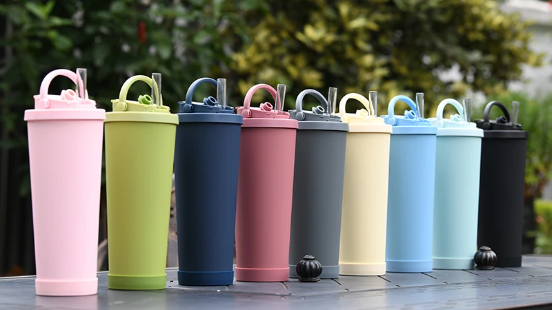 830ML Large Capacity Double Wall Tumbler with Handle Portable Stainless Steel Vacuum Insulated Water Cup Keep Hot and Cold
