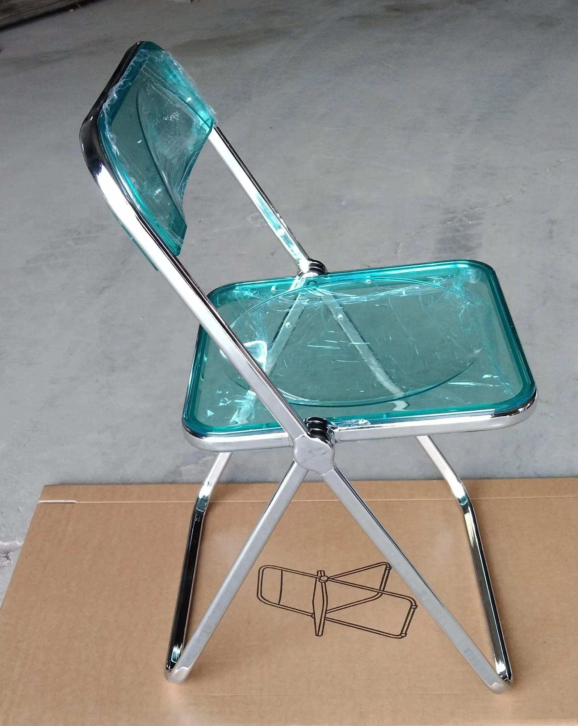 Modern Transparent folding plastic chairs folding acrylic chair wedding acrylic chair